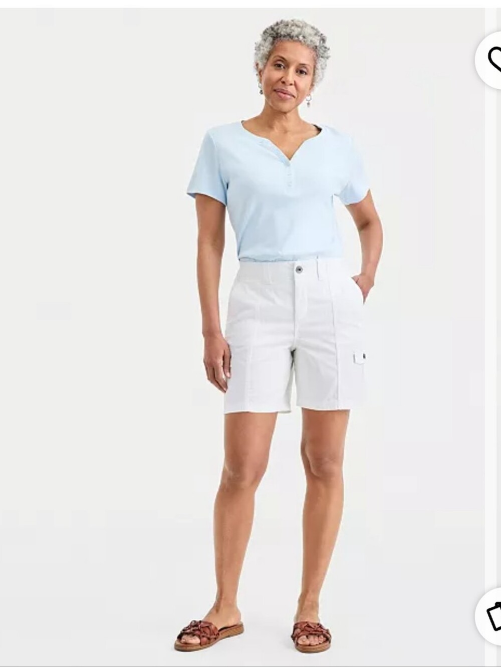 Style & Co. Women's Mid-Rise Comfort-Waist Cargo Shorts. New With Tags.